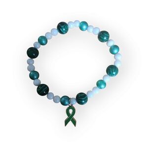 Green and White Beaded Awareness Bracelet. 1069